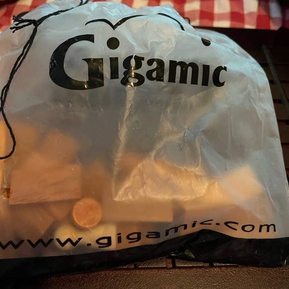 Gigamic 1997 Quoridor Wooden Board Game Original 2-4 players - Extra Pieces - Picture 7 of 15